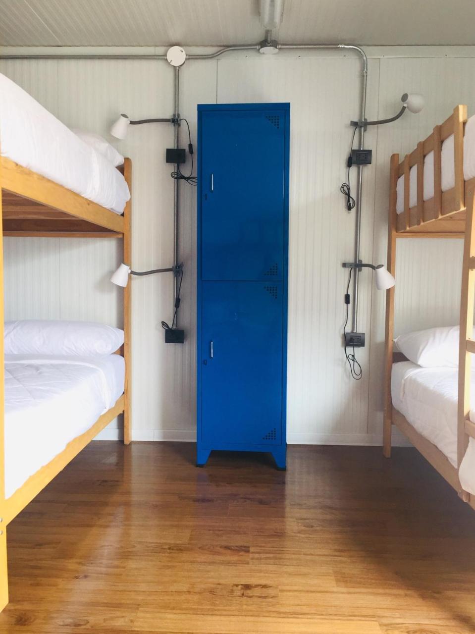 Surfari Punta Rocas Hostel Punta Negra Ngoại thất bức ảnh