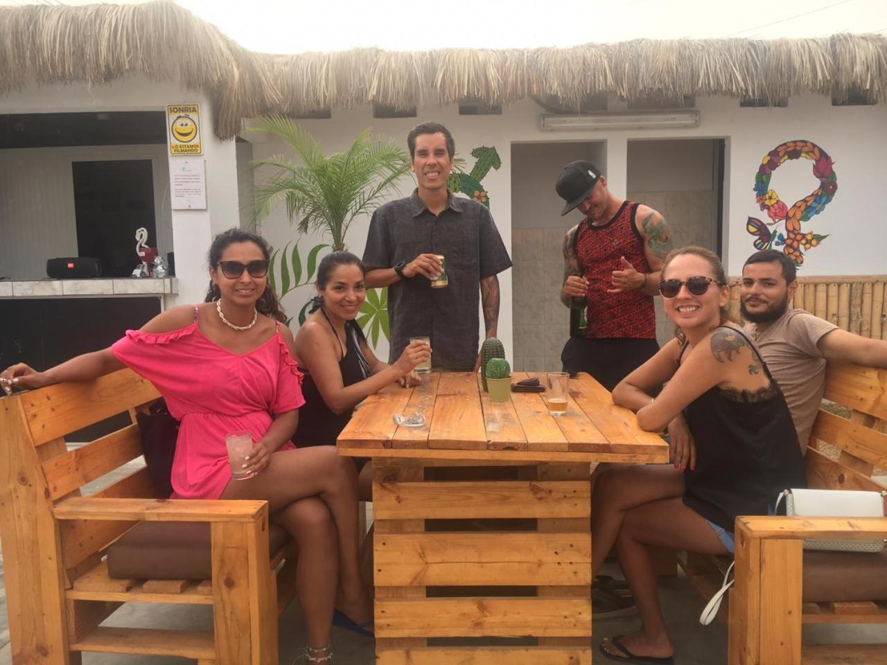 Surfari Punta Rocas Hostel Punta Negra Ngoại thất bức ảnh
